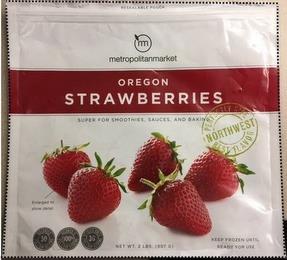 RESEALABLE POUCH M METROPOLITAN MARKET OREGON STRAWBERRIES SUPER FOR SMOOTHIES, SAUCES, AND BAKING PERFECTLY RIPE BEST FLAVOR NORTHWEST ENLARGED TO SHOW DETAIL CALORIES 50 PER 1 CUP SERVING VITAMIN C 100% PER 1 CUP SERVING DIETARY FIBER 3G PER 1 CUP SERVING NET WT. 2 LBS. (907 G) KEEP FROZEN UNTIL READY FOR USE trademark