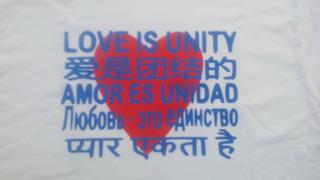 LOVE IS UNITY AMOR ES UNIDAD trademark