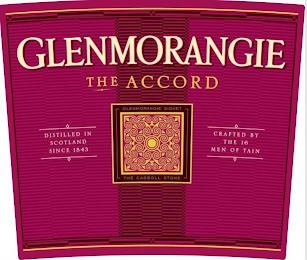 GLENMORANGIE THE ACCORD DISTILLED IN SCOTLAND SINCE 1843 GLENMORANGIE SIGNET THE CADBOLL STONE CRAFTED BY THE 16 MEN OFTAIN trademark