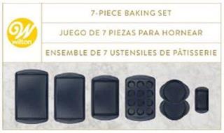 W WILTON 7 - PIECE BAKING SET JUEGO DE 7 PIEZAS PARA HORNEAR ENSEMBLE DE 7 USTENSILES DE PATISSERIE trademark